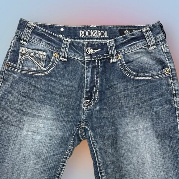 ROCK & ROLL COWGIRL Women’s 29 x 30 Bootcut Blue Jeans - Picture 1 of 4